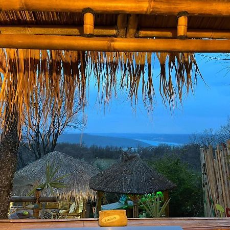 La Lyalis Bed & Breakfast Aiguines Dış mekan fotoğraf